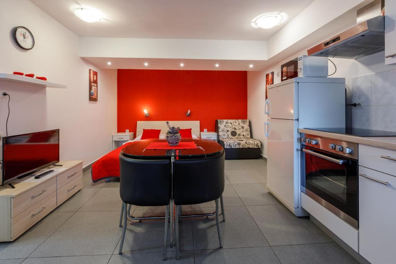 Apartmani Visnja 크리크베니카 외부 사진