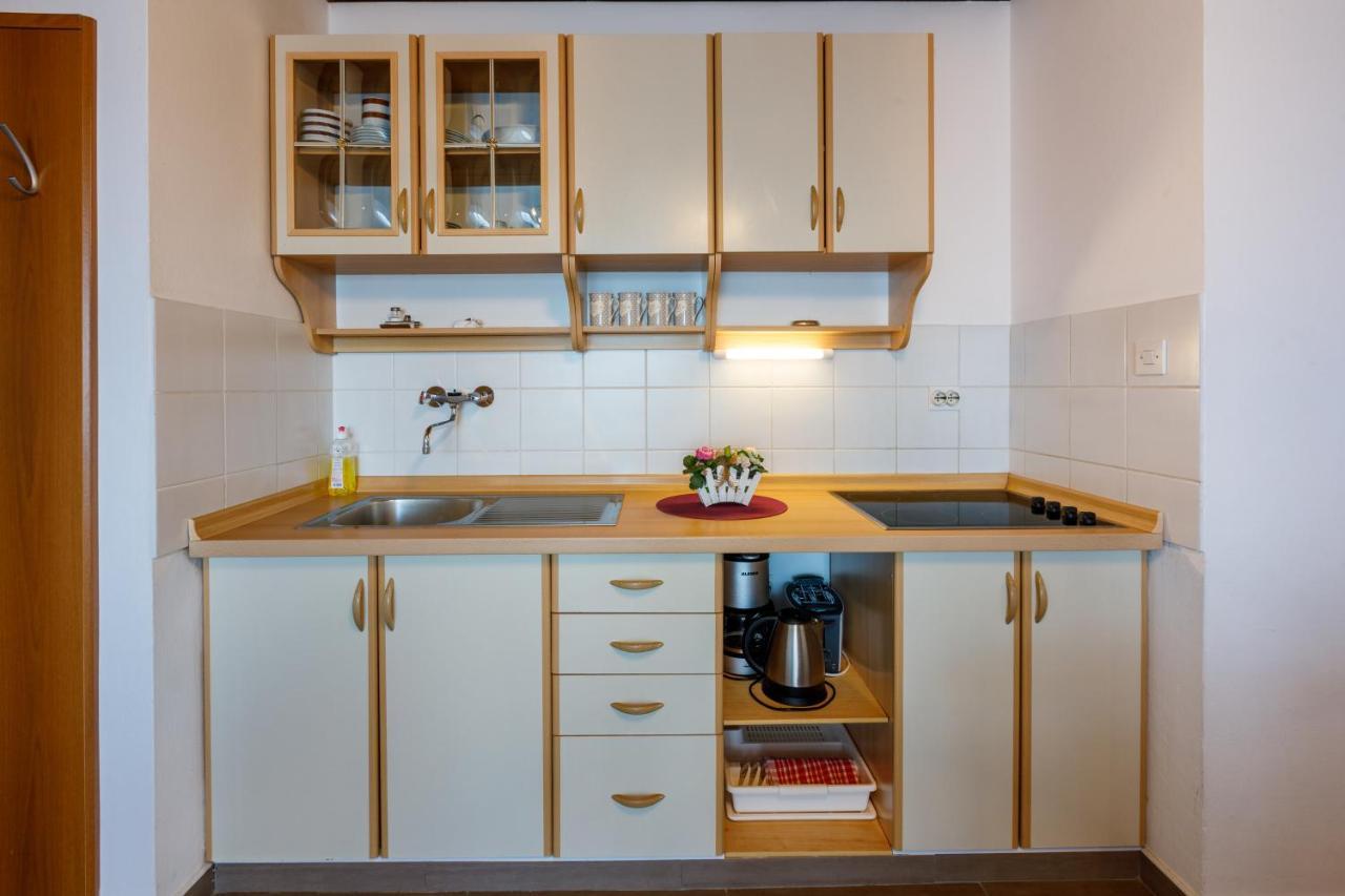 Apartmani Visnja 크리크베니카 외부 사진