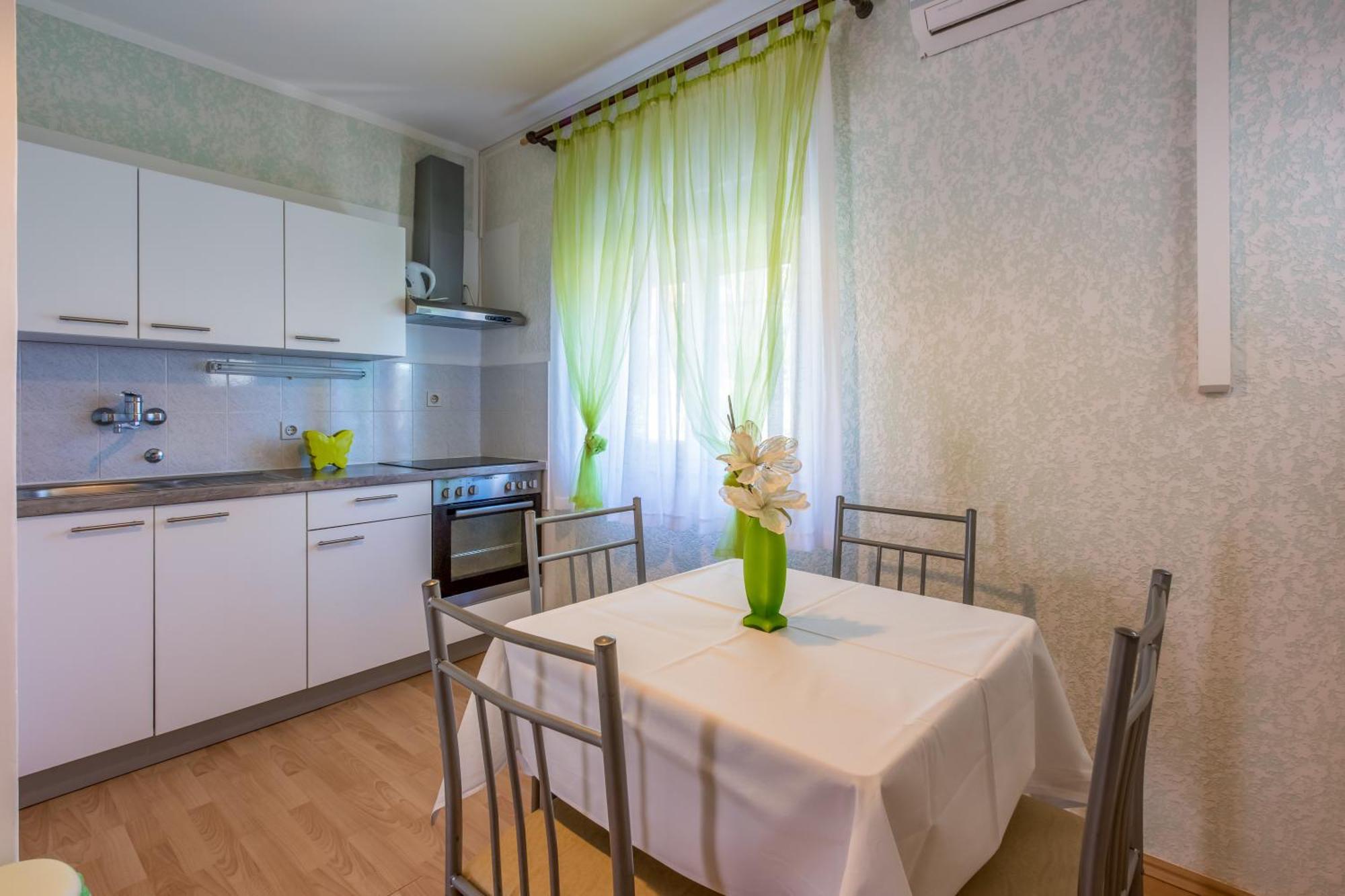 Apartmani Visnja 크리크베니카 외부 사진